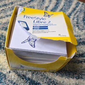 Freestyle Libre 2 with Yellow and White Packaging